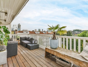 From Balcony to Backyard: Designing Elegant Outdoor Spaces