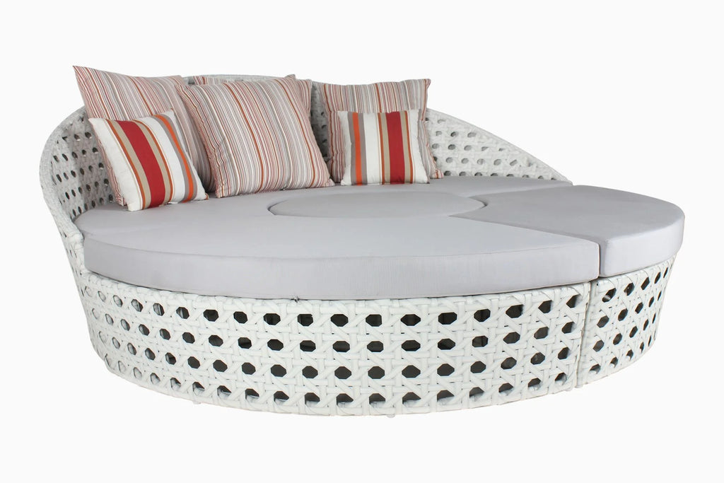 Virasat Outdoor Poolside Sunbed With Cushion Daybed (White)-VIRASAT FURNITURE & FURNISHING