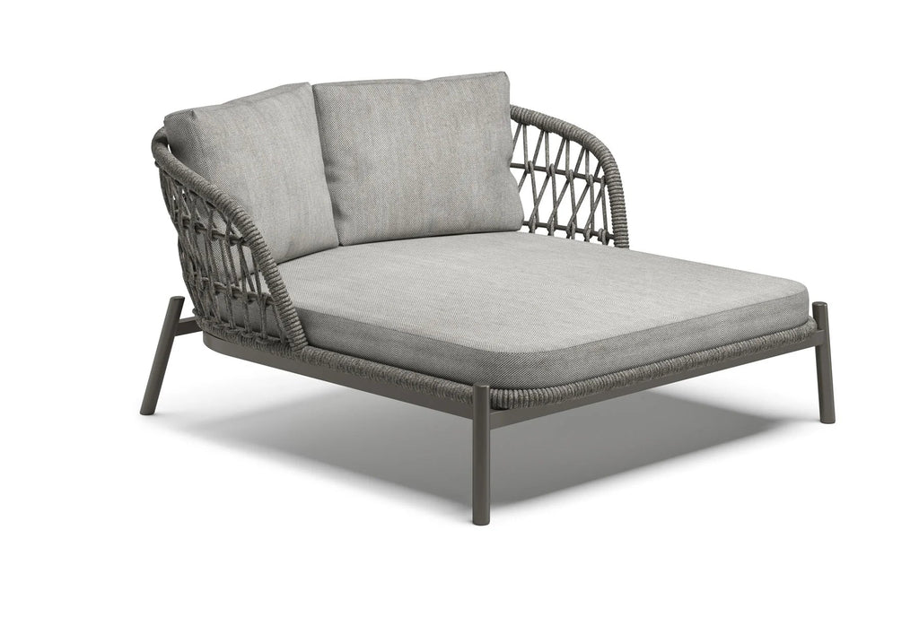 Virasat Outdoor Poolside Sunbed With Cushion Daybed Braided & Rope-VIRASAT FURNITURE & FURNISHING