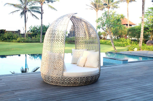 Virasat Outdoor Poolside Sunbed With Cushion Daybed (White)-VIRASAT FURNITURE & FURNISHING