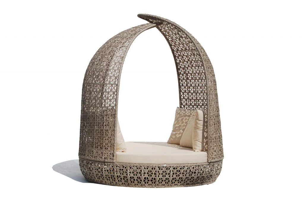 Virasat Outdoor Poolside Sunbed With Cushion Daybed (White)-VIRASAT FURNITURE & FURNISHING